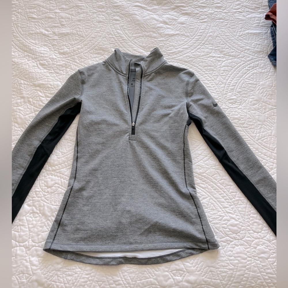 Nike Pro Hyperwarm Quarterzip | size S